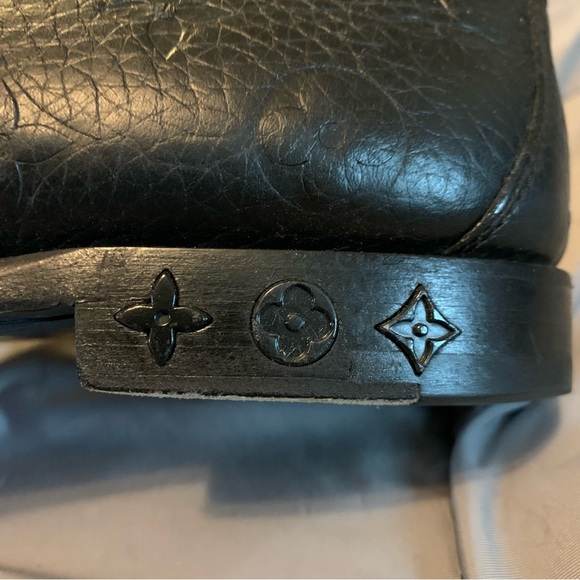 Louis Vuitton Chain Loafers - Picture 6 of 11